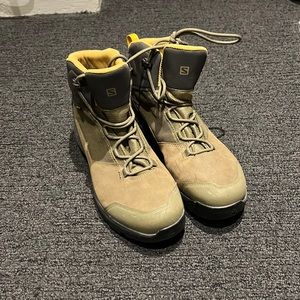 Salomon Hiking Boots - Mens Size 10